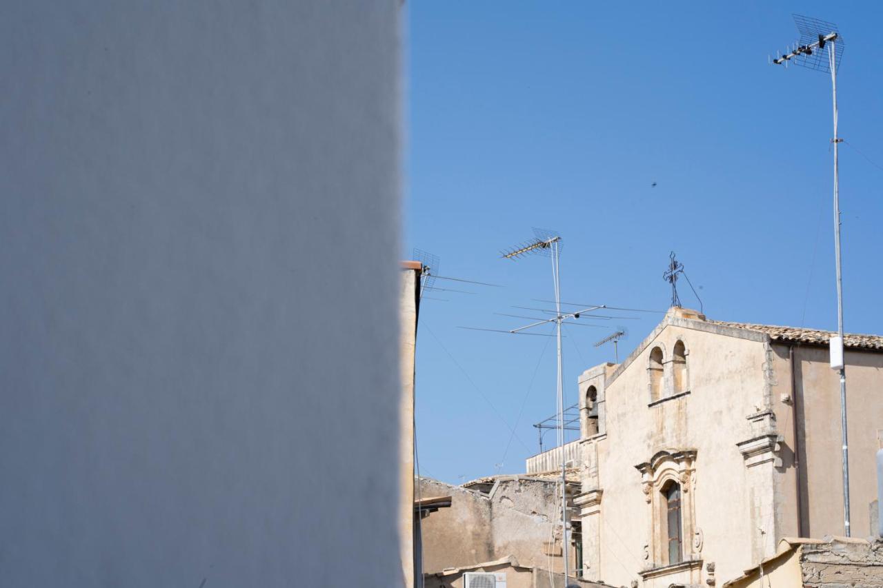 Zenit Villa Noto Exterior foto